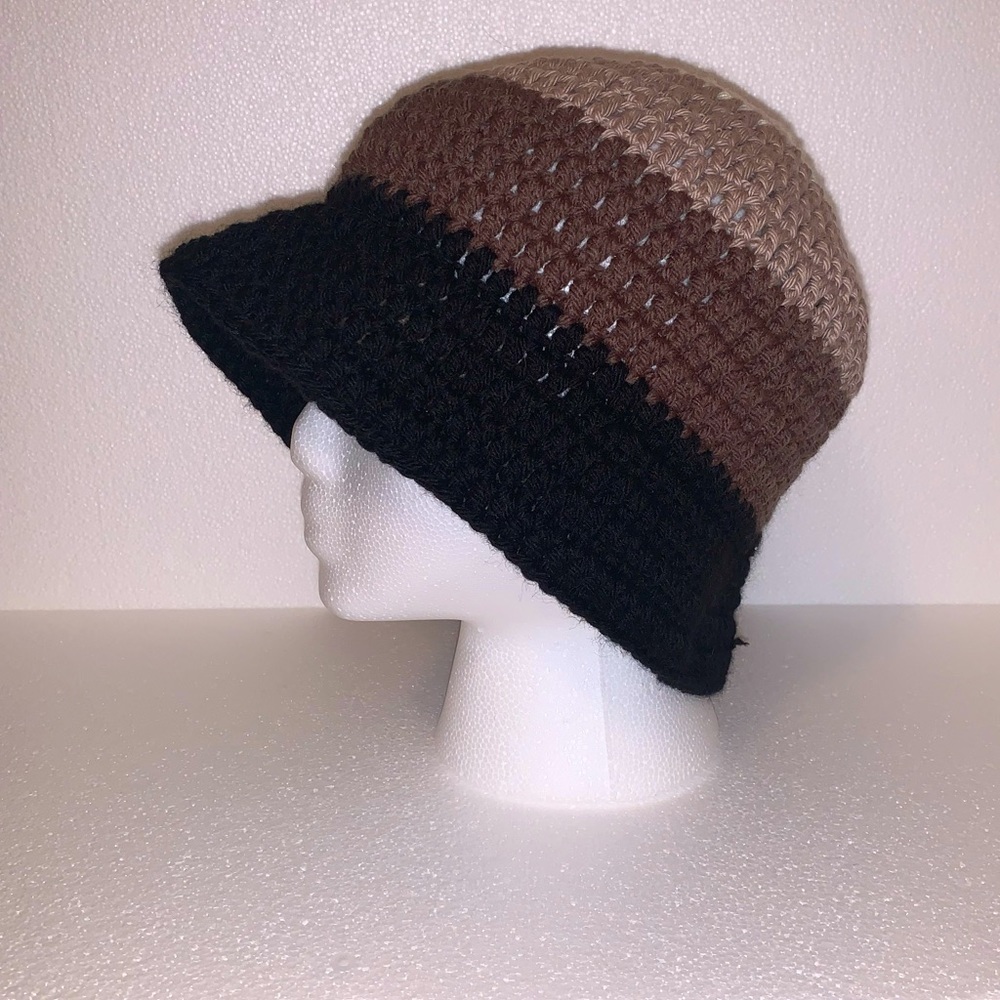 Crocheted bucket hat